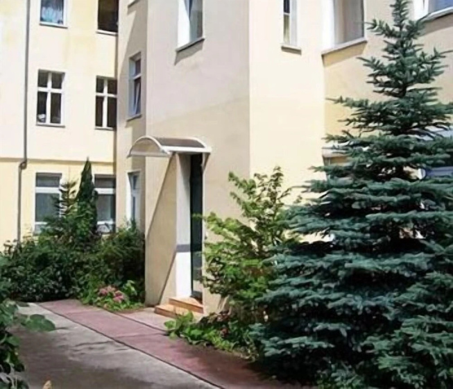 Hotel Pension Streuhof Berlin — отель с удобным расположением в Берлине