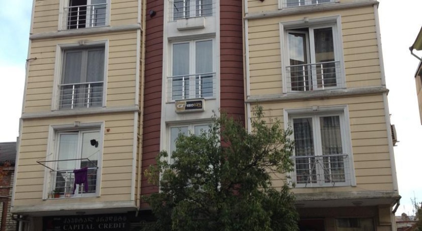 Ninas Apartment — комфортный отель в Батуми
