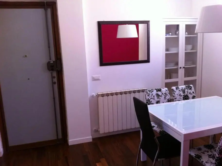 Viale Trastevere 108 — отель в Риме, Италия