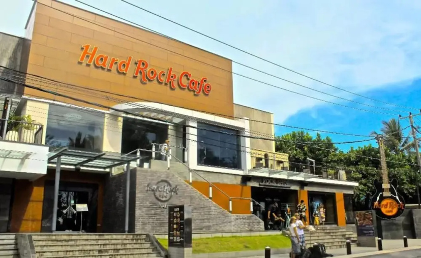 Hard Rock Hotel Bali - Spacious Deluxe Room 3 — отель в Кута, Индонезия