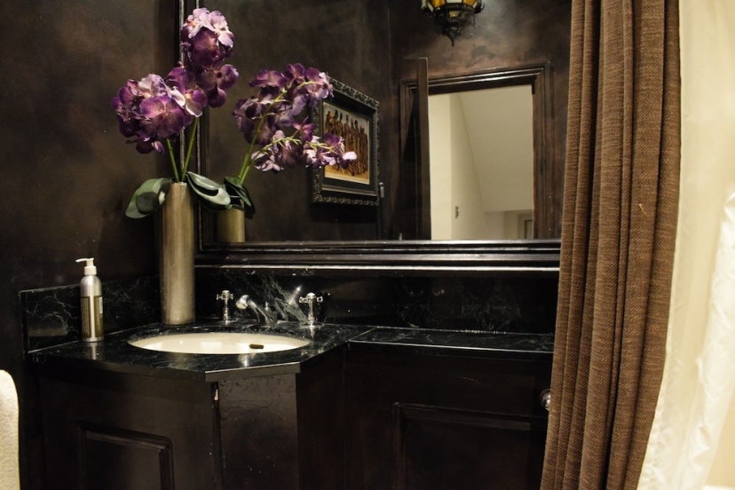 Цены на 3 Bedroom Apartment in Kensington в Лондоне