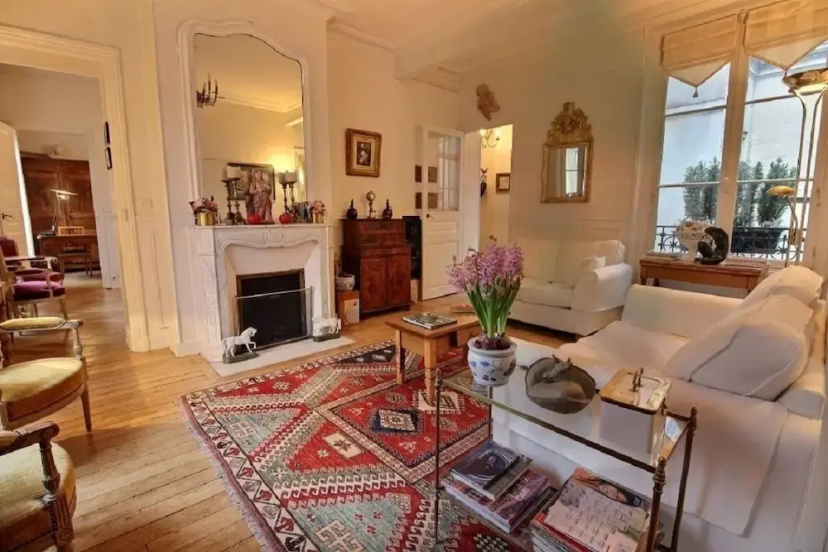 Цены на 207535 - Appartement 4 Personnes Champ de Mars в Париже