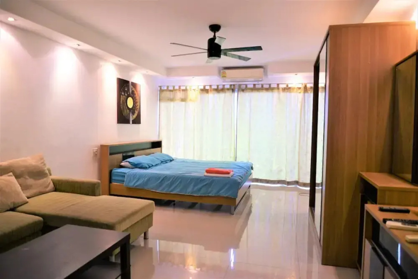 Central Pattaya Plaza Condotel — отель с удобным расположением в Паттайе