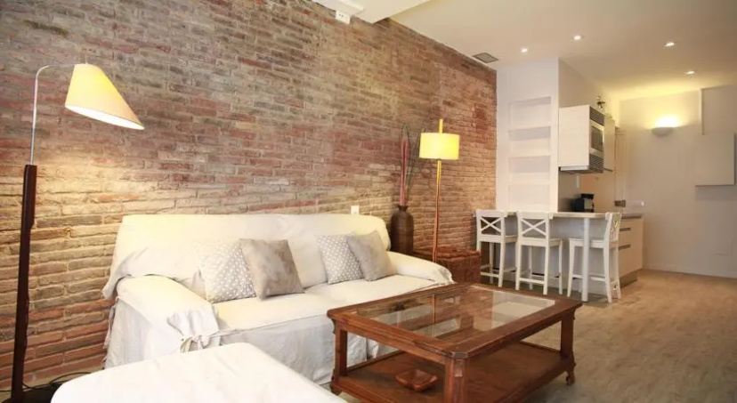 Gracia Barcelona Group Apartments — отель с удобствами в Барселоне