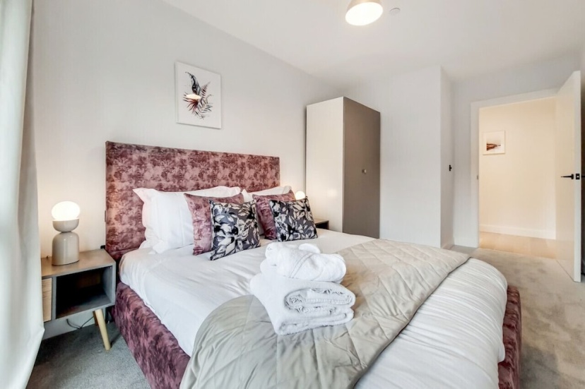 Цены на Deluxe Wembley Harrow Apartment в Лондоне