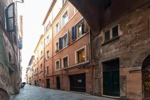 Цены на New Luxury Apartment - Campo dei Fiori в Риме