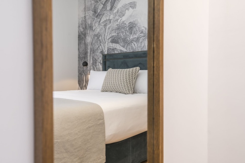 Miosotis Suites 4 — отель в Мадриде, Испания