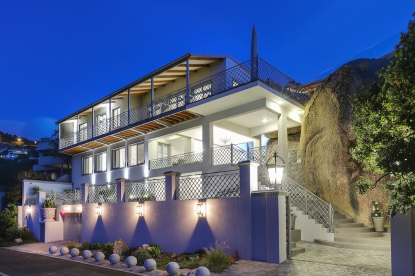 Castle Rock Villa — забронировать отель в Кейптауне