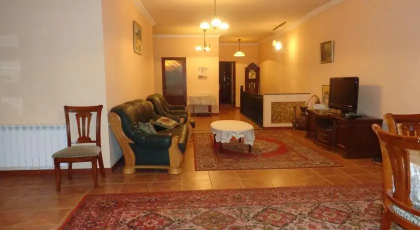 Цены на With a Swimming Pool Villa в Ереван