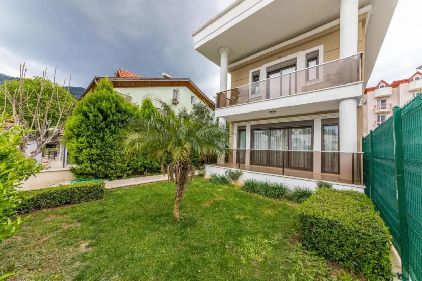 Villa Gunes 2 Icmeler Daily Weekly Rentals — комфортный отель в Ичмелер