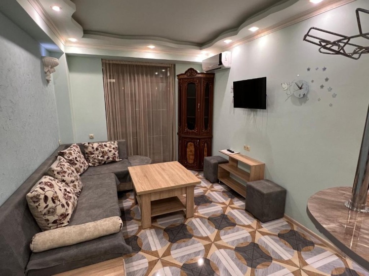 Красивая,уютная квартира в Ереване к1 Beautiful apartment Armenia — отель с удобствами в Ереван