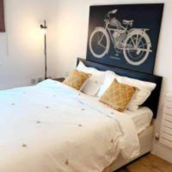 Цены на Tee Sweetlux Apartment In Canning Town в Лондоне