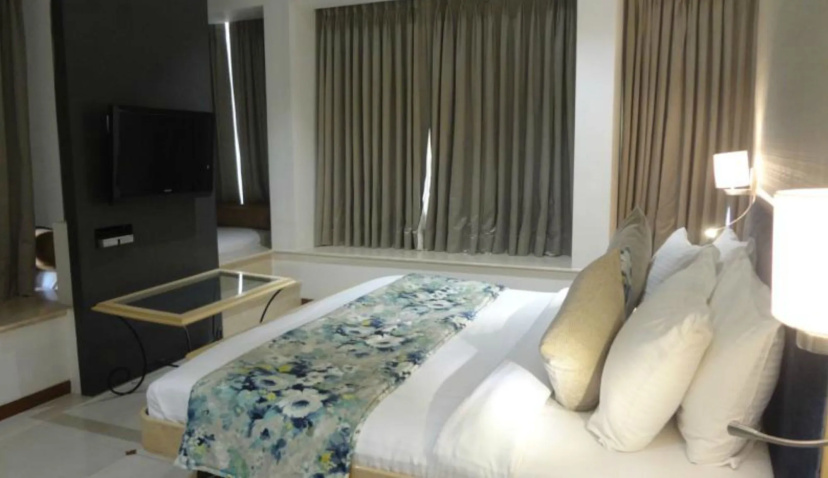 Hotel Suncity Apollo 3 — отель в Мумбаи, Индия