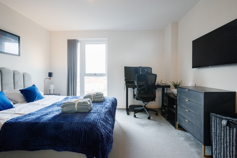 Charming 1-bed Apartment in London — забронировать отель в Лондоне