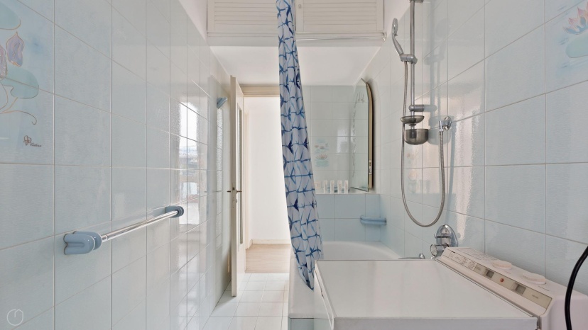 Цены на Bright and Cosy Three-rooms Apartment - Corso Lodi 47 в Милане