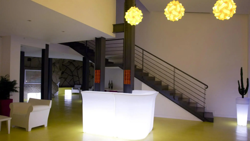 Correra 241 Lifestyle Hotel — забронировать отель в Неаполе