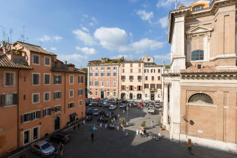 Piazza Navona-Coronari House — забронировать отель в Риме