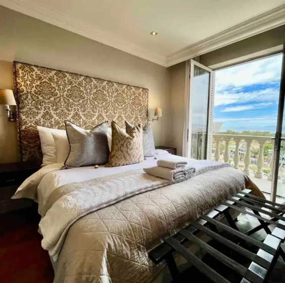 705 Cape Royale Luxury Apartment — отзывы гостей и цены