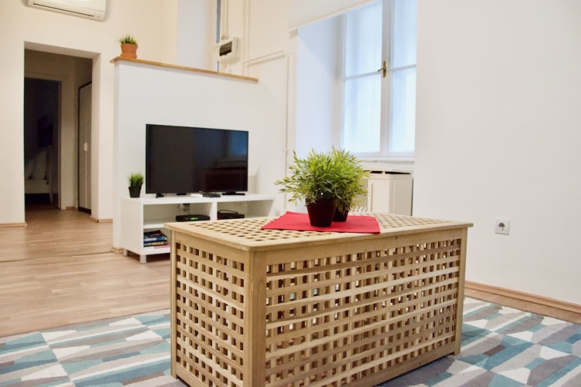Standard Apartment by Hi5 - Erzsébet blv 29 — отзывы гостей и цены