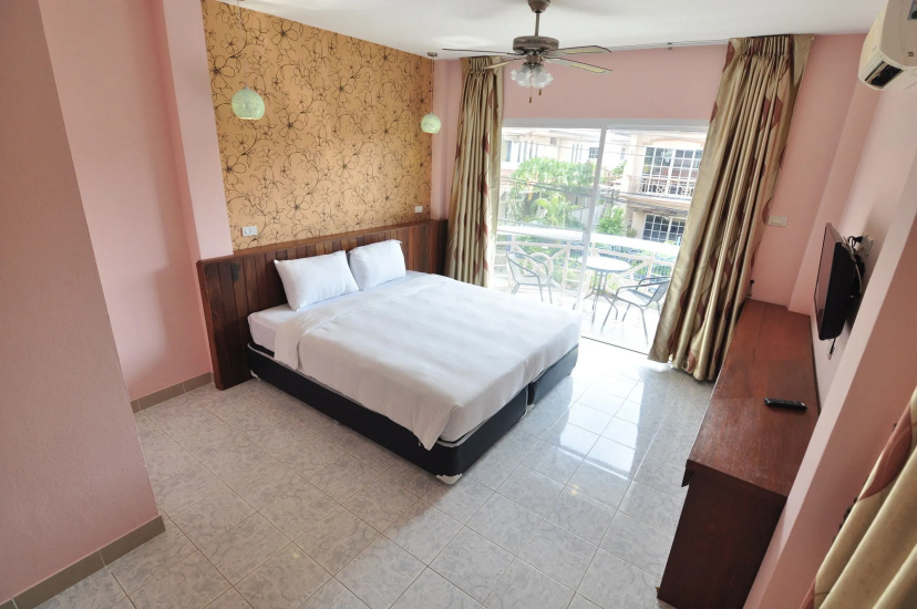 Pattaya Pool Villa — отель с удобствами в Паттайе