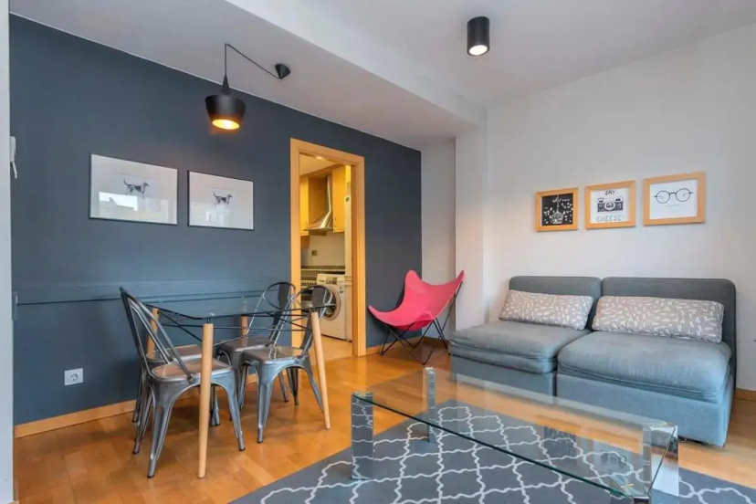 Modern and bright apartment in Eixample 3-1 — отзывы гостей и цены