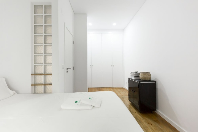 Цены на Campo Ourique Style Lisbon Apartment в Лиссабоне