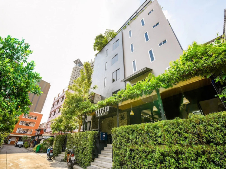 Kitzio House Hotel — отель с удобствами в Бангкоке