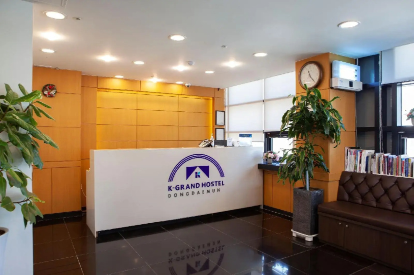 K- Grand Hostel Dongdaemun — забронировать отель в Сеул