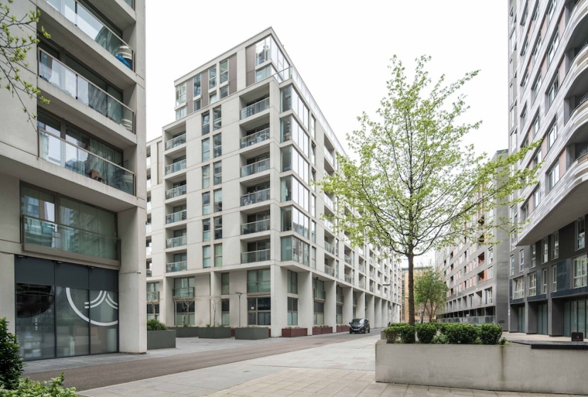 Immaculate 1-bed 1-bath Apartment in London Area — отель с удобным расположением в Лондоне