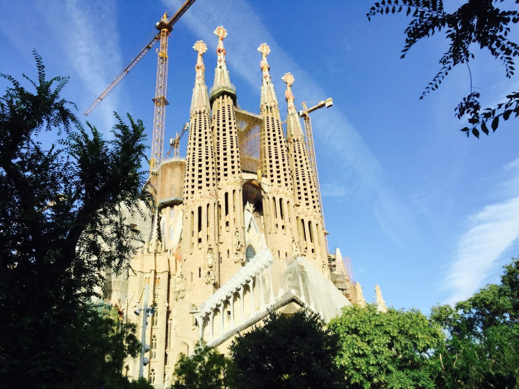 Apartments SFamilia Barcelona — забронировать отель в Барселоне