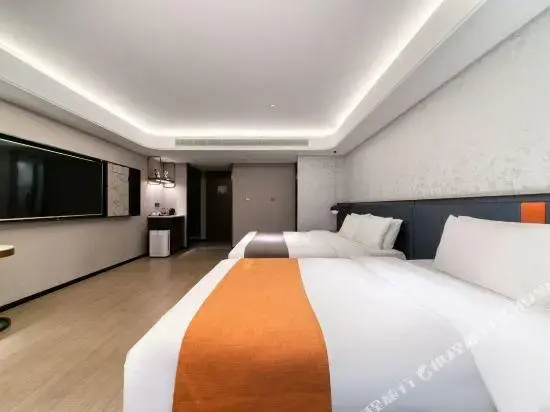 Home Inn Plus (Hangzhou West Lake Culture Square Metro Station) — отель с удобствами в Ханчжоу