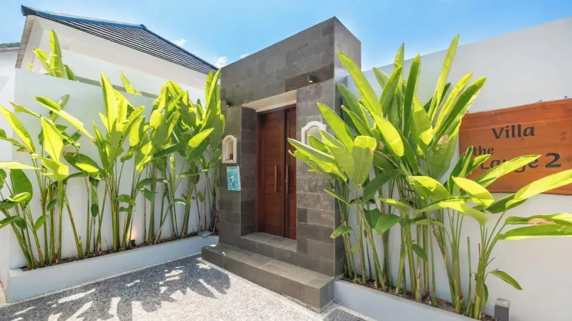Villa Lange 2 by Villa Finder — забронировать отель в Кута