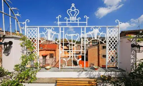 Suite Trastevere — забронировать отель в Риме