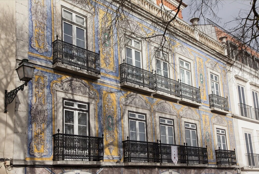 Цены на Casa dell'Arte Club House в Лиссабоне