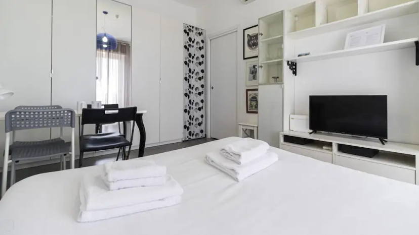 Italianway Comfort - Voghera 11 B — забронировать отель в Милане