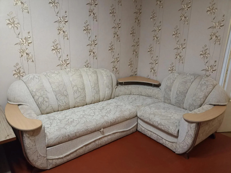 Apartamenty na ulice Izyskatelej 38 B — забронировать отель в Ноябрьске