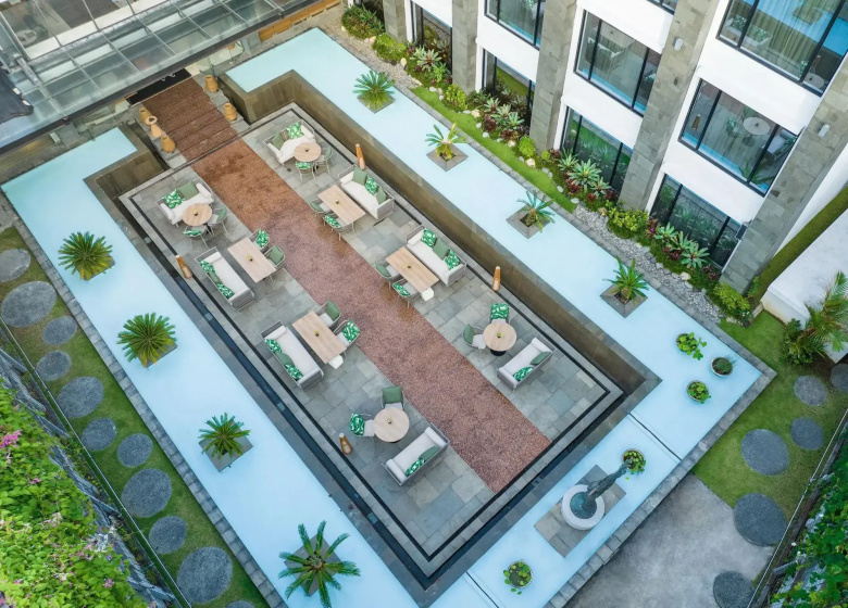 Holiday Inn Bali Sanur by IHG — комфортный отель в Денпасар