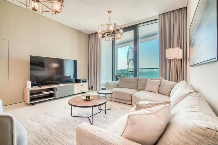 Classy Address JBR 3BR w Balcony and Beach Access — комфортный отель в Дубае