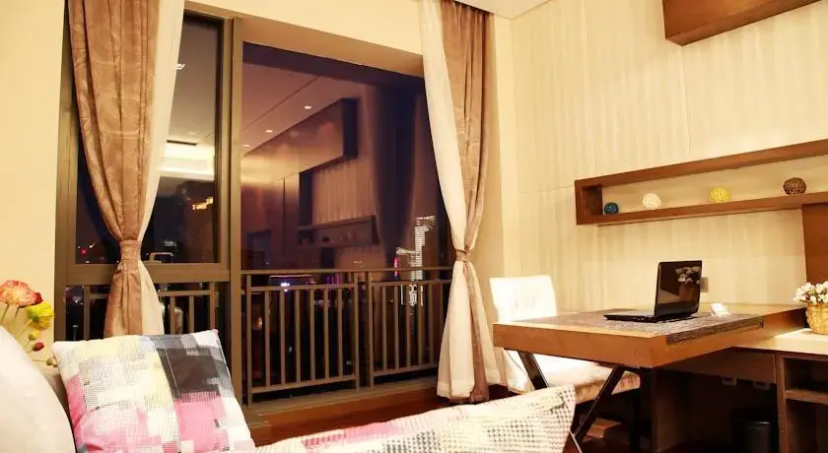 Guangzhou Yicheng Poly Zhonghui Apartment — отель с удобствами в Гуанчжоу