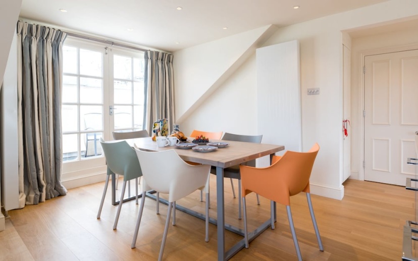 Dawson Place — забронировать отель в Лондоне