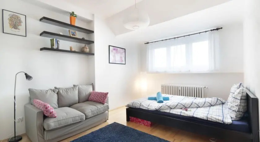 Apartment near the Castle — отель с удобствами в Праге