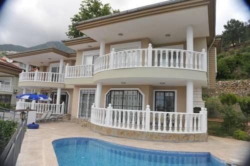 Best House Villa Park — отель с удобствами в Аланье