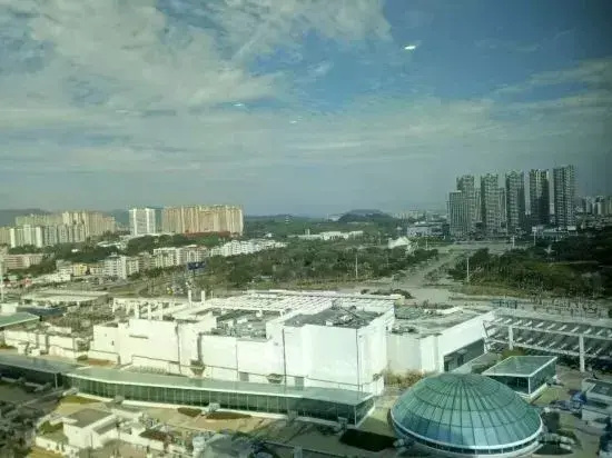 Guangzhou Bohai Apartment (Zengcheng Wanda Plaza) — отель с удобным расположением в Гуанчжоу