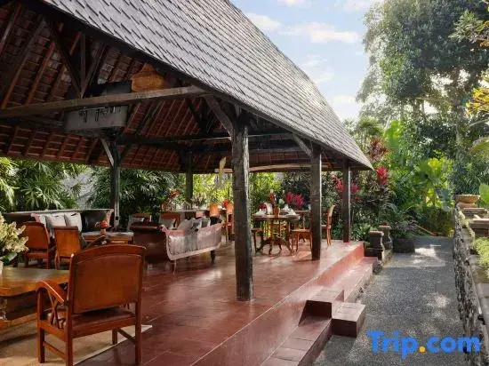 Villa Leona Valley View — забронировать отель в Убуде