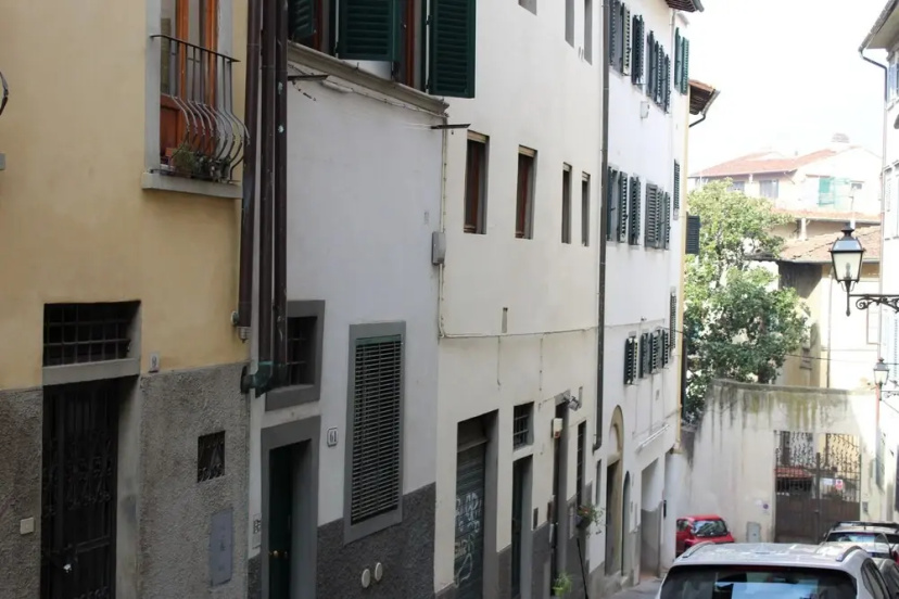 Art Apartment Costa San Giorgio — комфортный отель в Флоренции