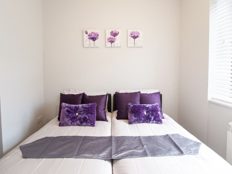 Elegant Barnet Apartment — отель с удобным расположением в Лондоне