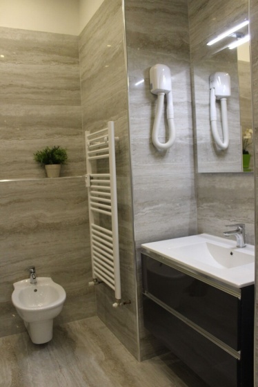 Art Apartment Stazione B — комфортный отель в Флоренции