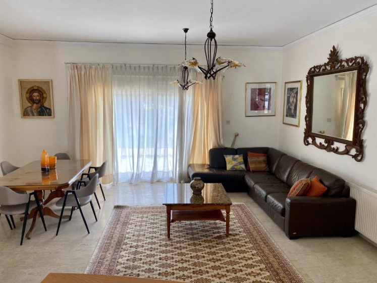 6 bdr villa with TENNIS COURT — отель в Пафос, Кипр