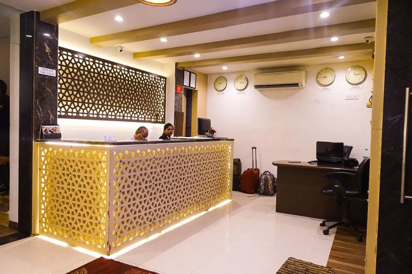 Hotel Sunshine Airport — комфортный отель в Мумбаи