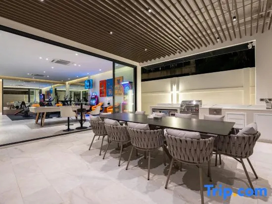 Brand New Pool Villa 8BR/Sauna/Pool Table/Fitness/BBQ/EV Charger — отель в Паттайе, Таиланд